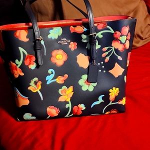COACH MOLLIE TOTE